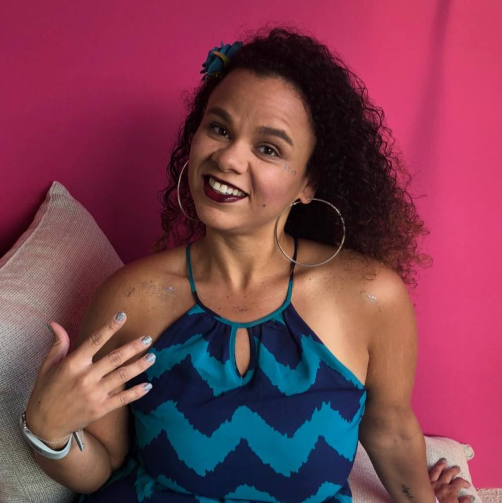 Meet your Posher, Dana